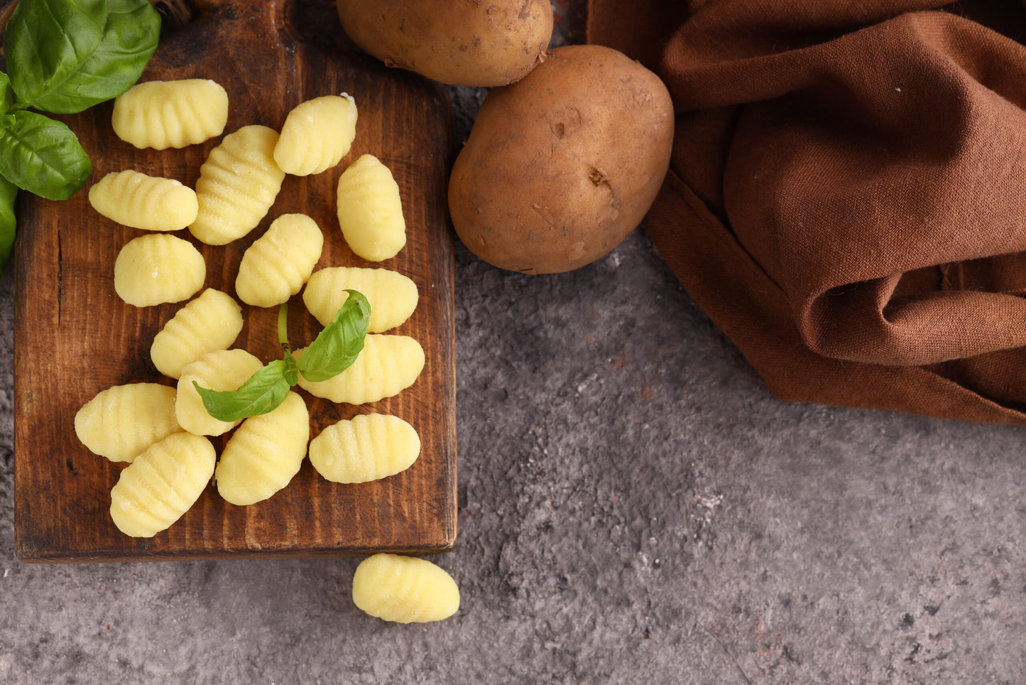 Lezzeti Damaklarda Kalan İtalyan Gnocchi Tarifi